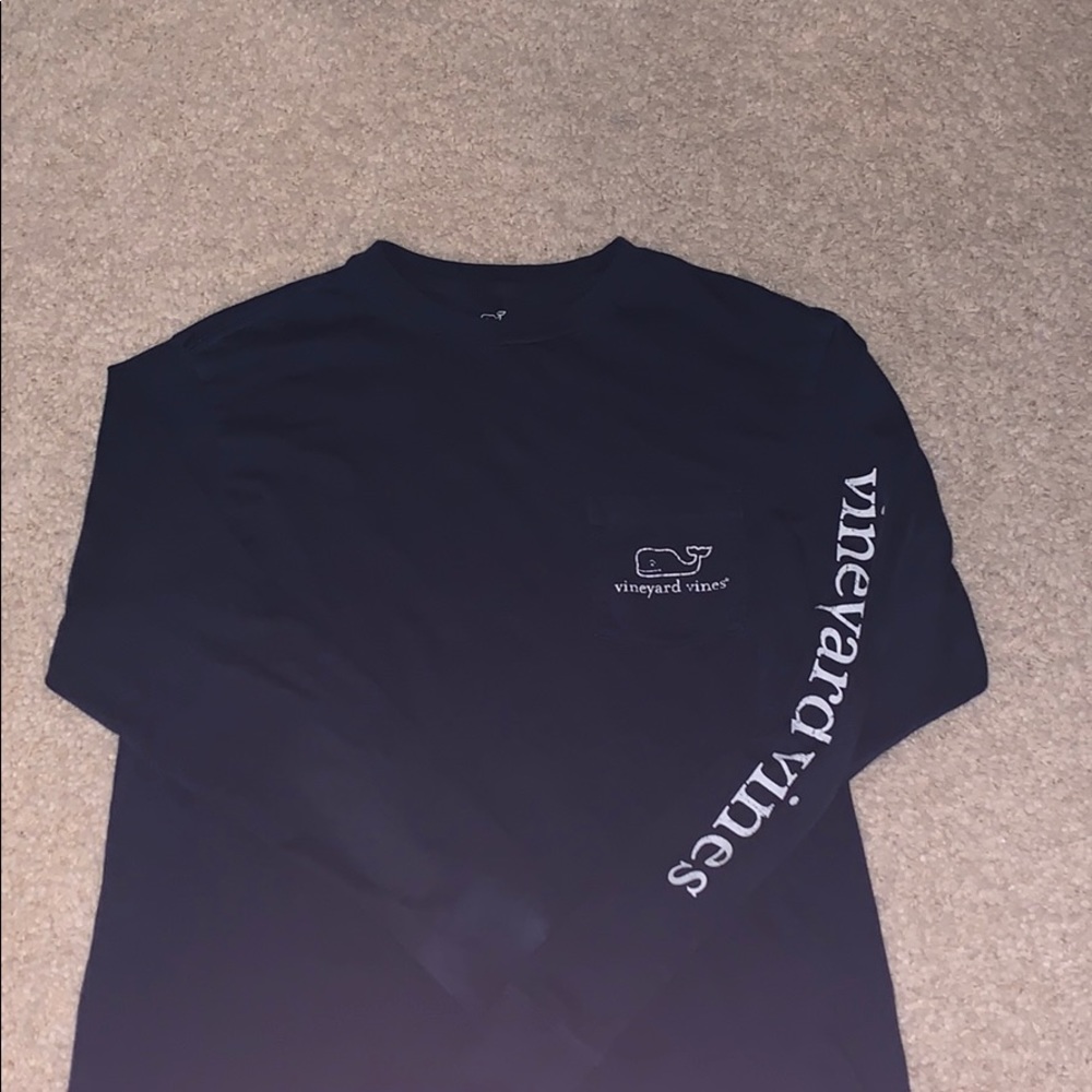 Vineyard Vines Navy long sleeve